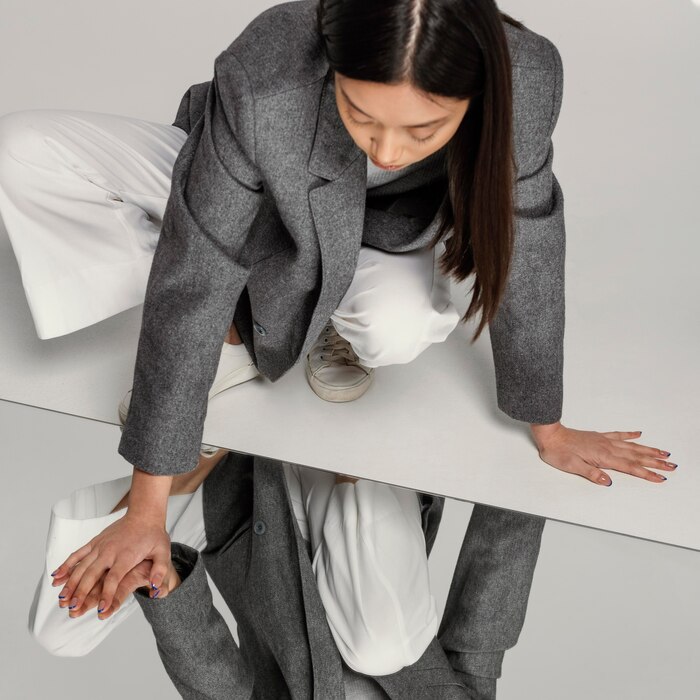 Minimalist Fashion in 2026: How to Build a Timeless Wardrobe That Never Goes Out of Style